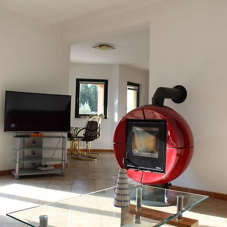 Starigrad Houseヴィラ エクステリア 写真